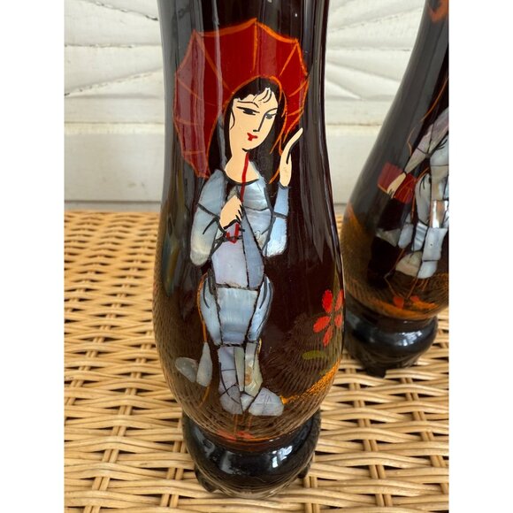 Vintage MCM Pair Lacquer wood footed Vases Inlaid Shell Geisha Girls - Picture 7 of 9